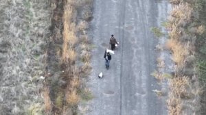 Операторы дронов ВСУ убили у Купянска мирных людей, пытавшихся выйти к ВС РФ