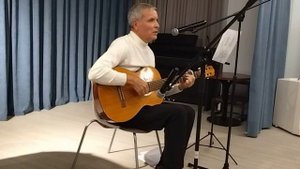 "Поручик Голицын". Исполняет Владимир Ефремов.