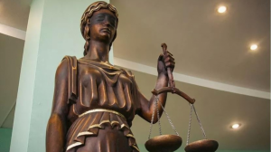 МВД: жительница Воткинска украла у подруги украшения на 240 тыс. рублей