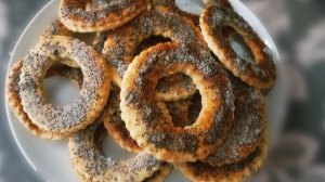 Выпечка без сахара "Маковые кольца".