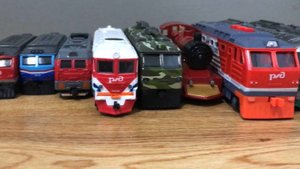 Коллекция игрушечных локомотивов