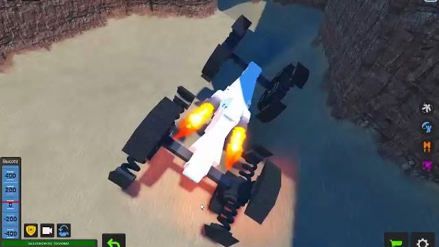 Строю в Plane Crazy