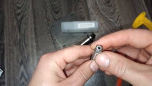 Метчик дюймовый UNF 1-2 20 нитей Р6М5