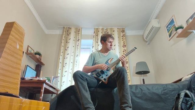 Обзор сборки и звука доработанной безголовой электрогитары Grote смотреть онлайн