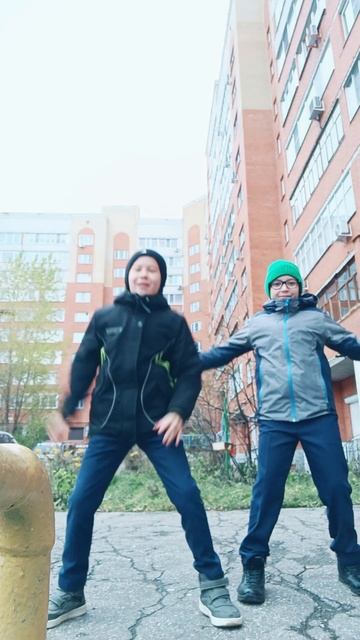 танцпол везде