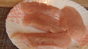 ОТБИВНЫЕ из филе куриной грудки с помидорами и сыром