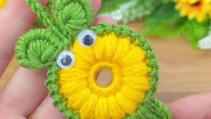 Брелок / подвеска крючком￼ #все_в_жизни_связано #вязаниекрючком