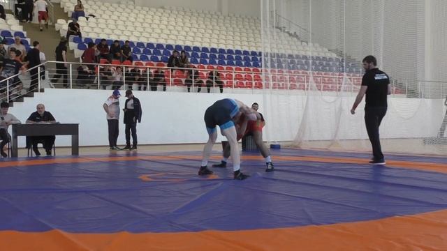 Даниял Магомедов (Махачкала) - Байсангур Осмаев (Чечня)