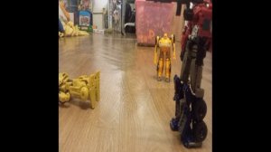 Кибертрон б-127 и Орион пакс против Оптимуса прайма и Бамблби