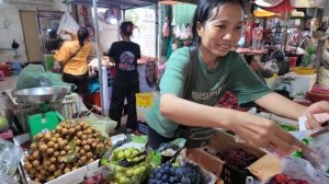 Внутри! Прогулка по Камбодже 2025: традиционный рынок Боенг Трабек – уличная еда! 🍢