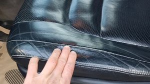 TOYOTA LANDCRUISER 200