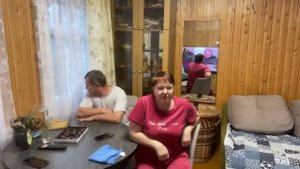 НА ДАЧЕ НЕ СКУЧНО! Я ЧАЁК ПЬЮ, А КОЛЯ РЮМОЧКУ🥃 ЖИЗНЬ НА ПЕНСИИ🍯