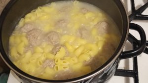 Макароны по флоки с тефтелями