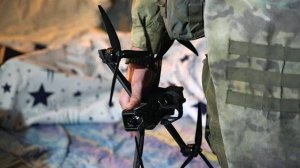 Российский оператор БПЛА увел дрон от автомобиля с эвакуирующимися гражданскими