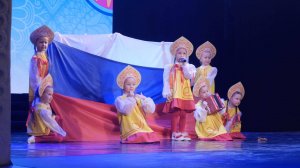 Праздничный концерт в День народного единства состоялся в ДКМ