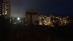 Вот зачем ❓ночью гулять... Да просто по тропинке захотелось пройтись... Музыка 🎤🎼🎹🎶хорошая.