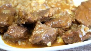 Тетя держала в секрете рецепт этого мяса! Мясо тает во рту Забытый  рецепт из СССР Томленая говядина