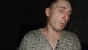 Почему в телефоне Poco не работает сим карта?