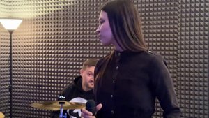 Вокал под барабаны. Музыкальная школа «Белочка»