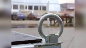 Подставка под колесо мотоцикла для перевозки в автоприцепе