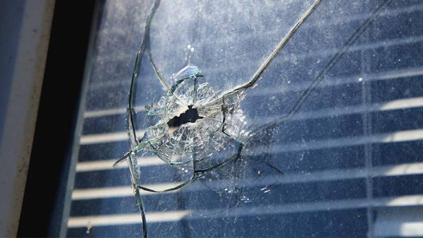 Несколько частных домов были повреждены при падении обломков БПЛА в Орле