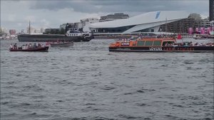 парад на воде