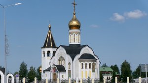 Наша прогулочка по городу и в Храм. Обратно домой.   Исп.  Павел Соколов - Выше Только Небо.