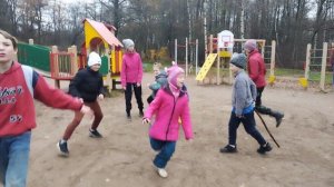 Возвращение к традициям: Игры нашего детства в Удельном парке. Ноябрь 2025г. Санкт-Петербург.