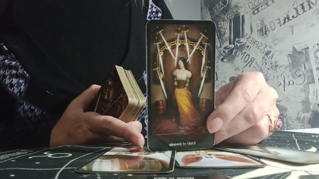 Как отнестись к его возвращению? Расклад Таро