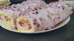 ПЯТИМИНУТНЫЙ Рулет "Ягодка" - дочь просит готовить каждую неделю (и я готовлю).