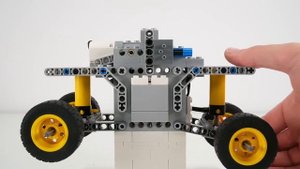 Машинки Lego против больших выбоин.