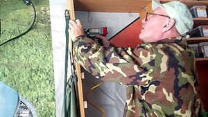 Даже не пришлось полы мыть. Пирог с замороженной ягодой.  Злая бабка.