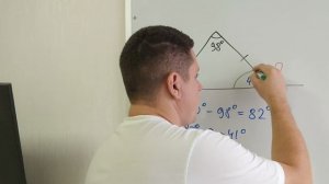 Задача из реального ОГЭ. Два варианта решения, и оба в два действия