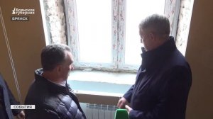 Губернатор Богомаз проверил ход работ на крыше филиала Сеченовского университета