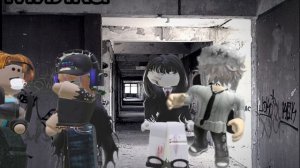 решила снять про роблокс но не по теме канала так что извините а кто его знает я буду снимать про рб