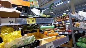 А где 🤷же наши яблоки🍎 и груши🍐?