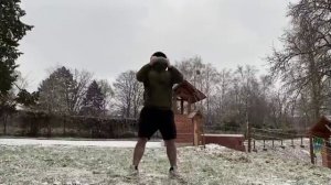 Тренировка с гирей на все тело