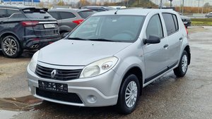 Renault Sandero (2012)