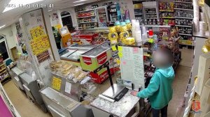 Полиция Красноярска задержала налётчика, напавшего с пистолетом на продавца круглосуточного магазина