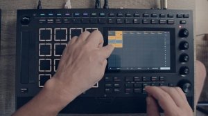 AKAI MPC Live III: Clip Matrix | FX Clips