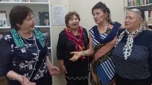 Песня: "Любвь - бодрящее вино, его нам выпить суждено!"