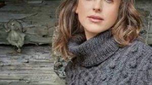 Джемпер с шишечками и арановыми узорами спицами -  Вяжем спицами