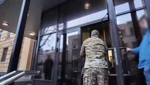 СОТРУДНИКИ ФСБ ПРЕСЕКЛИ ГОСИЗМЕНУ ЖИТЕЛЯ МОСКВЫ.