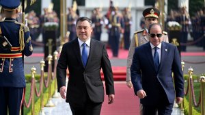 Официальная церемония встречи Президента Садыра Жапарова с Президентом Египта состоялась в Каире