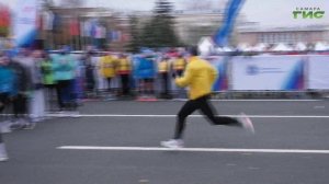 10 000 сердец, 75 регионов, 10 стран: как в Самаре прошел международный забег "Чистый спорт"