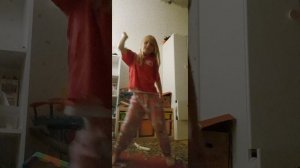 танцуют все