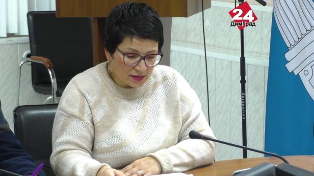 Парковка на газонах, благоустройство города и ремонт пожарных гидрантов смотреть онлайн