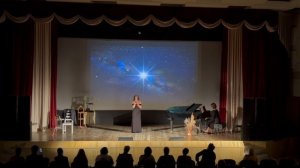 С. Есенин "Гори, звезда моя, не падай..." (Читает: Натали Силаева, рояль: Анастасия Козуб)