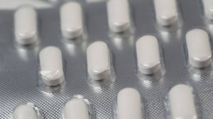 Лекарства для больных рассеянных склерозом пропали из аптек по всей России