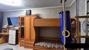 Продается квартира 30.5 м², расположенную на 4 этаже девятиэтажного дома.